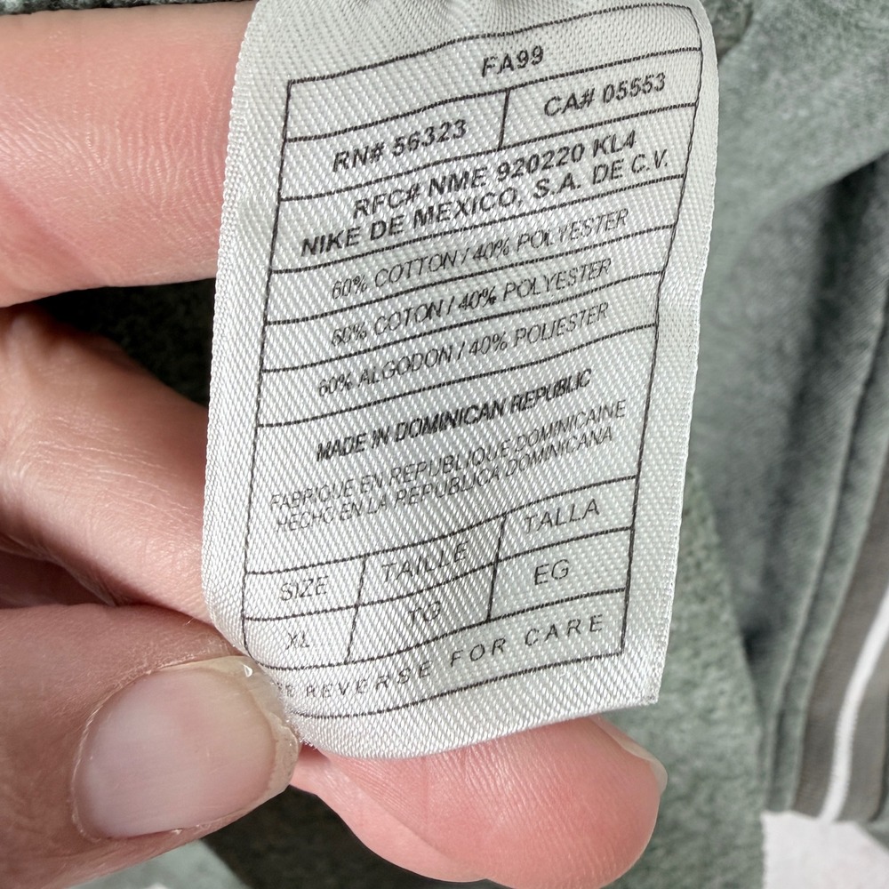 Vintage 90s Nike Spellout Crewneck Sweatshirt XL Sage Green Center Embroidered - Picture 8 of 16